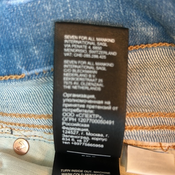 NWT 7 For All Mankind Mid Roll Jean Shorts Light Wash Size 27 - Picture 12 of 14